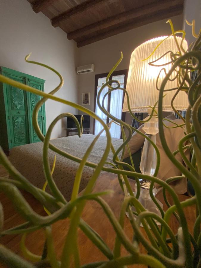 Casa Vetriera Apartment ปาแลร์โม ภายนอก รูปภาพ